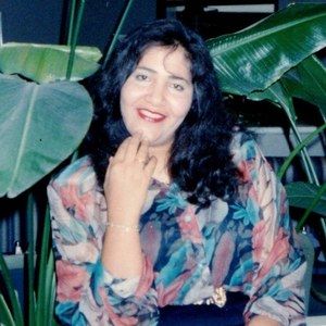 Meet your Posher, Dr-iris